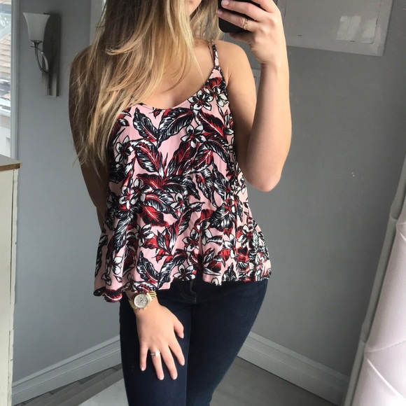 Zara Tops - Zara flower top